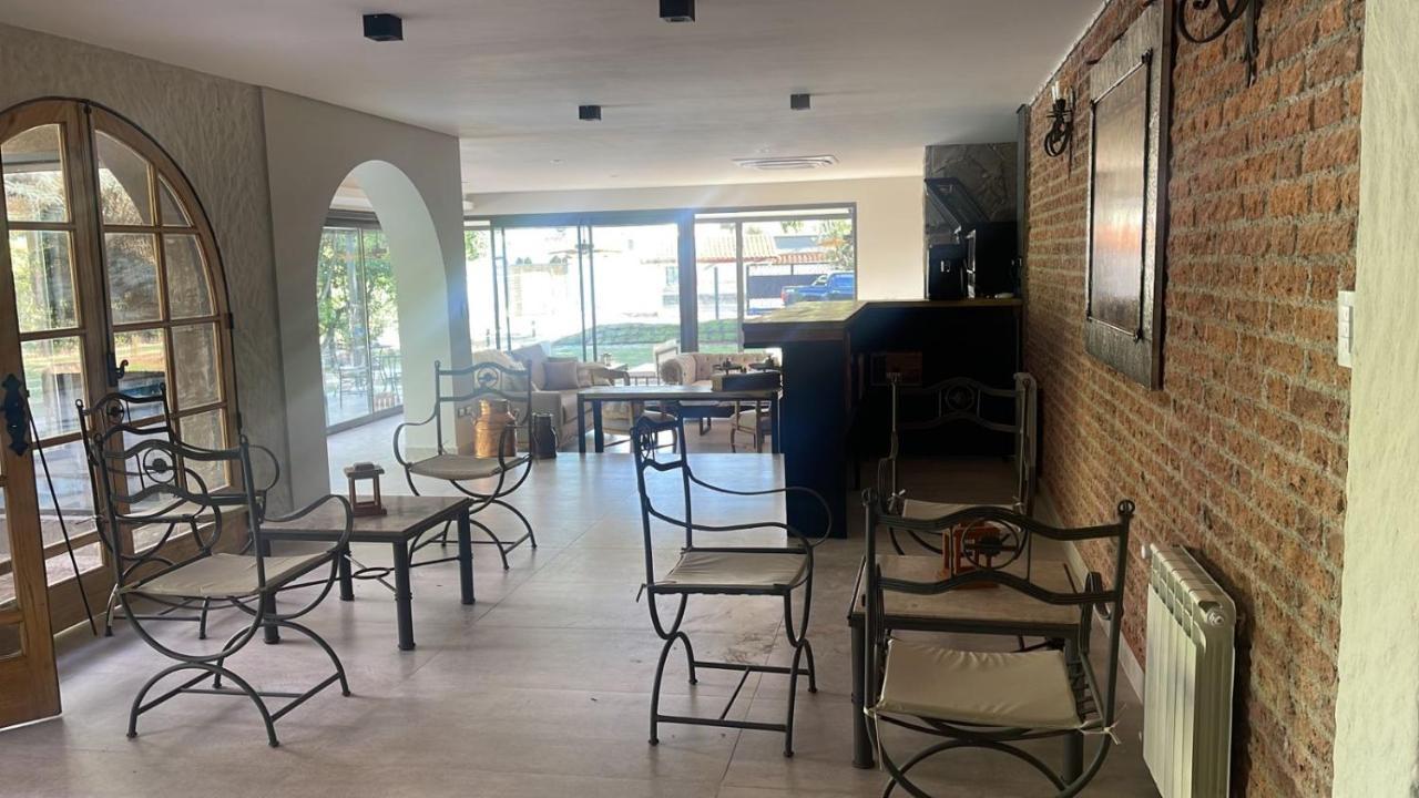 Terra Campo Posada Chacras de Coria Eksteriør bilde